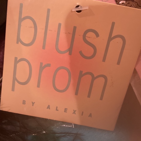 Purple sequin long evening gown - Picture 10 of 11